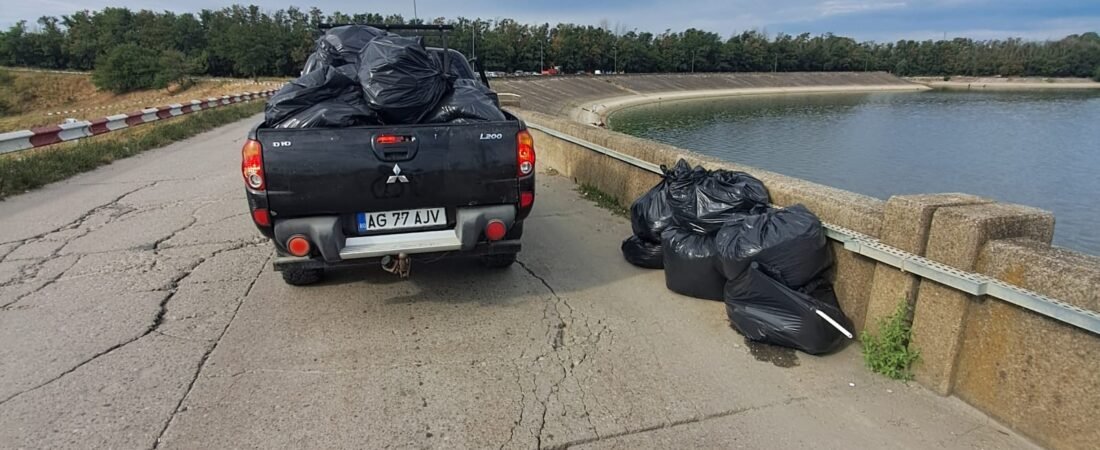 AJVPS Argeș a efectuat o acțiune amplă de ecologizare în data de 12.08.2026 pe lacul  de acumulare Golești.
